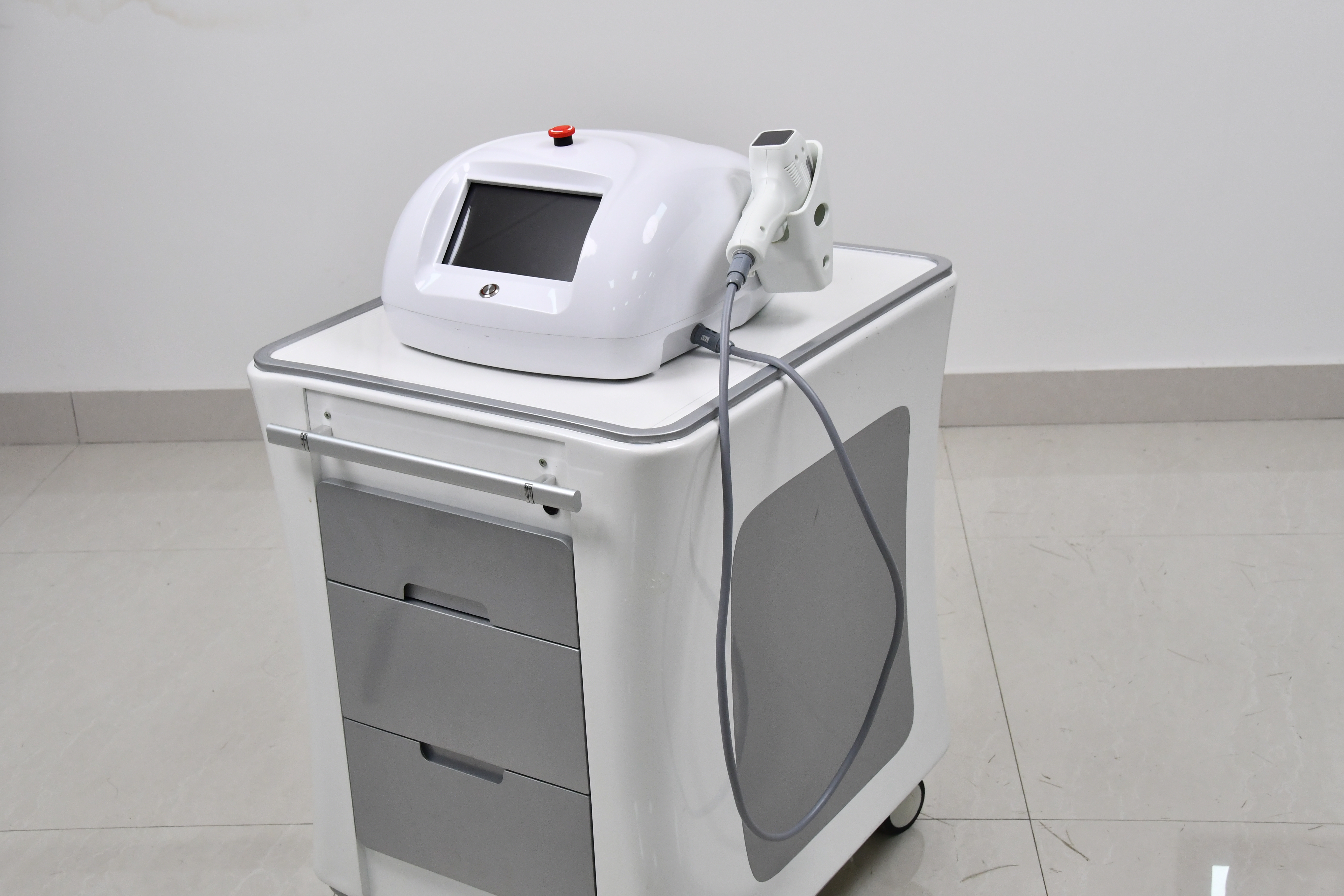 1470nm Laser Machine Wrinkle Removal And Skin Tightening Machine